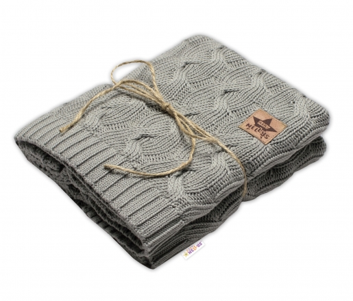 Bambusová dětská pletená deka, vzor pletený cop, 80 x100 cm, oliva